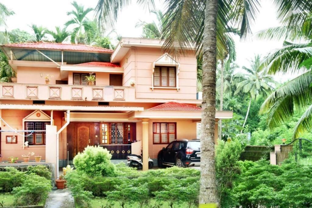 Villa Happy Nest Kalyānpur Esterno foto